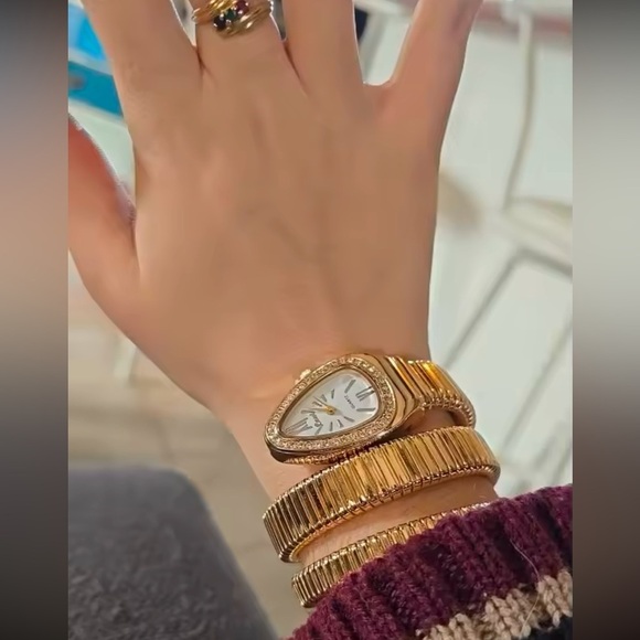 Serpenti Luxury Gold Wrap Watch with Crystal-Embellished Teardrop Dial main image 9